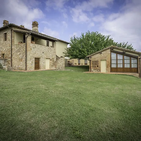 Fattorie Di Santo Pietro 팜스테이